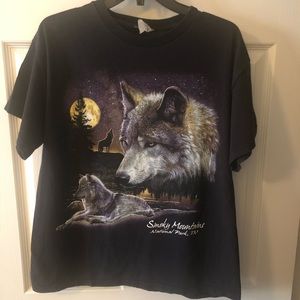 Delta pro weight- Black Smokey mountain tshirt- M